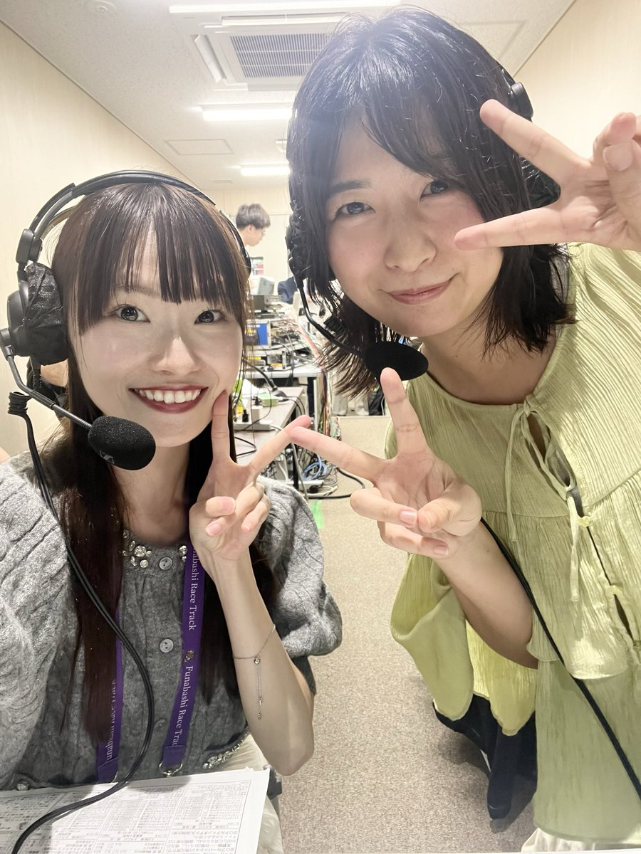 nanakamoshika's tweet photo. 「日本テレビ盃実況中継」
まもなく夜7時〜です✨

ゲストは、ラジオNIKKEI初登場の
稲富菜穂さんです☺️✨

稲富さんのキラキラパワーで放送席は
明るい空気に包まれています☀️

ぜひお聴きください✨
https://t.co/3RRbsc03Yy https://t.co/zWAM1xRCTC