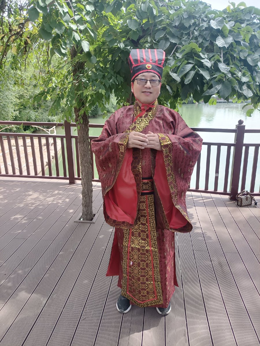 jamec4f3629's tweet photo. [The line bow mocks Wei Chuang] https://t.co/jCkKC9rmUK