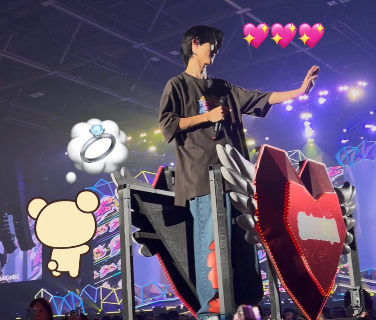 jdc_ef's tweet photo. 実物少女漫画作画すぎたよ、、😿❤️❤️💍

 #みるくシャカレボ https://t.co/uY5Brj4mFO