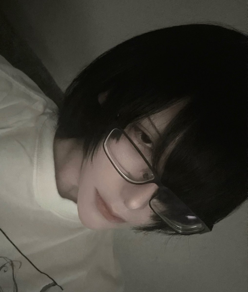 vanitasdiary's tweet photo. https://t.co/TFLxWUjQf5