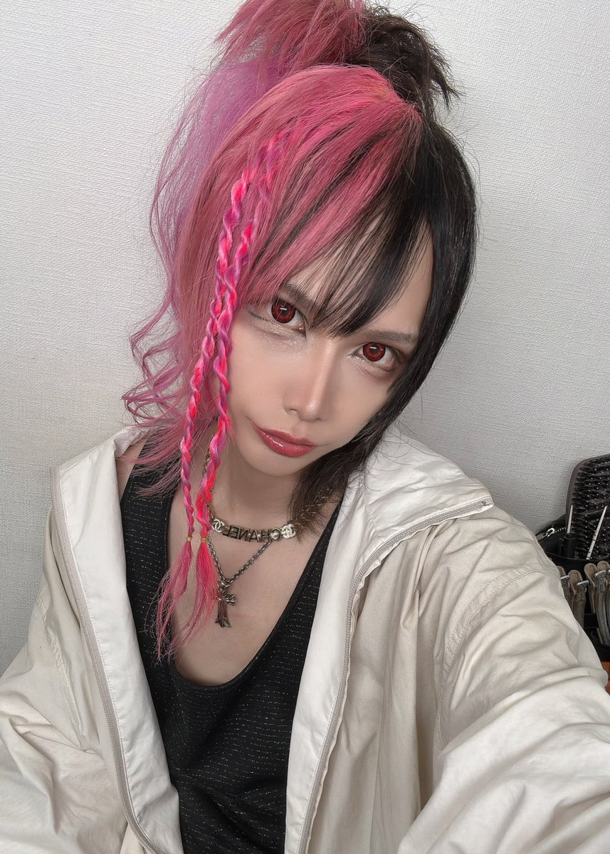 TKHY_kamui's tweet photo. バグサミありがとー！フィナーレも出るよー！ https://t.co/sglAOmqAuq