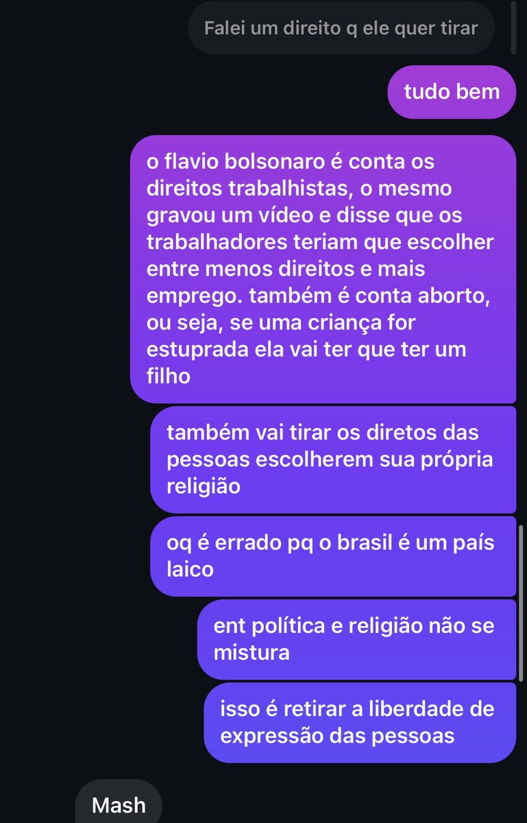 lee_linoknow's tweet photo. um bolsonarista disse pra eu falar um direito que o flávio bolsonaro quer tirar KKKKKKKKKKK eu amo tanto discutir com pessoas burras https://t.co/39Y2QRbaMk