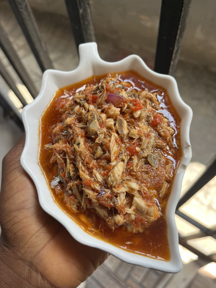 MissMotunrayo2's tweet photo. The Only Right Answer to this Fish Sauce is Soft Boiled Yam😌

If you think otherwise, you don’t know ball https://t.co/WvLko79Xgr