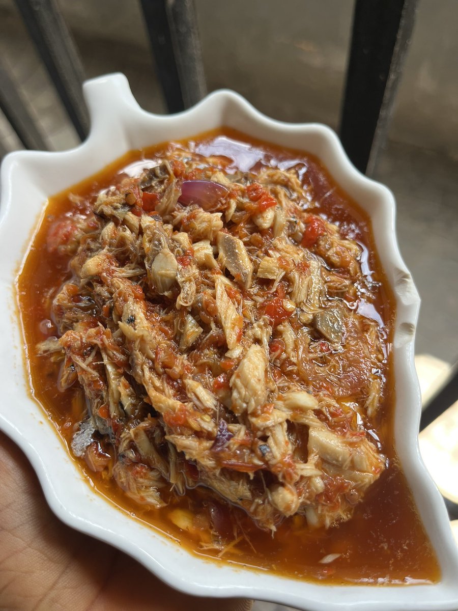 MissMotunrayo2's tweet photo. The Only Right Answer to this Fish Sauce is Soft Boiled Yam😌

If you think otherwise, you don’t know ball https://t.co/WvLko79Xgr