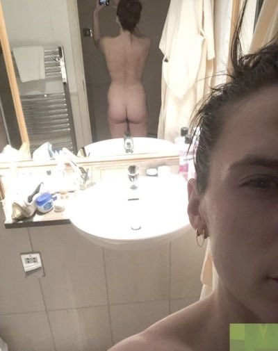 barneyk826's tweet photo. #hayleyatwell #celebnudes #mcunudes https://t.co/BtNkDN06rx