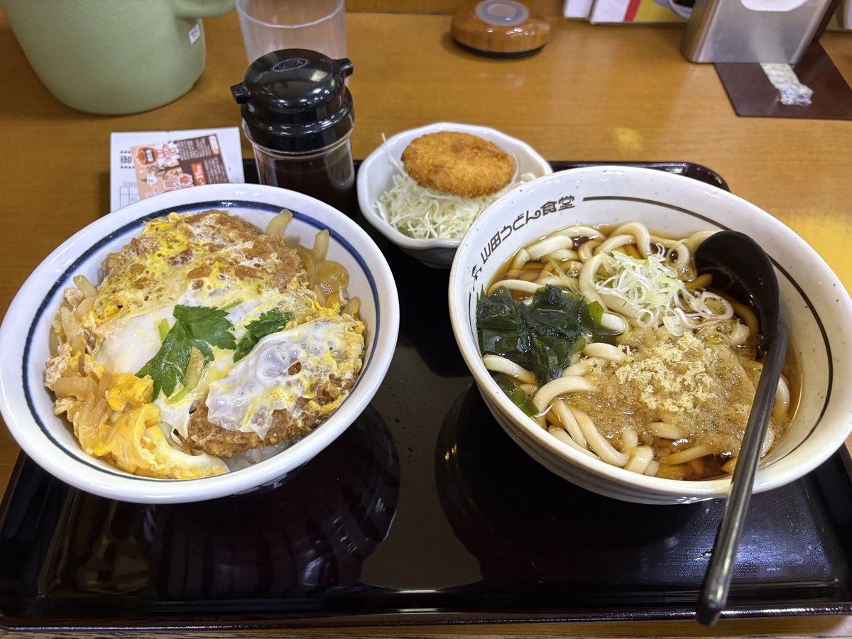 0213igapon's tweet photo. 今日は朝抜いてお昼にカロリーメイトしか食べてなかったから夜がっつり〜🐷 https://t.co/n9r8bCAN6L
