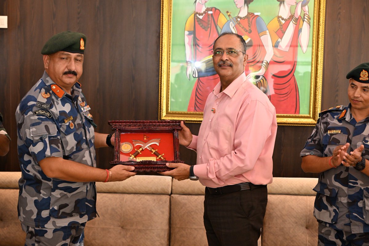 SSBFTRSILIGURI's tweet photo. On 29–30 September 2026, a DIG-level bilateral coordination meeting between SSB and APF Nepal was held at Frontier HQ Siliguri under the guidance of Shri Vandan Saxena IG Ftr HQ, Siliguri. @SSB_INDIA https://t.co/Bto5dhr41t