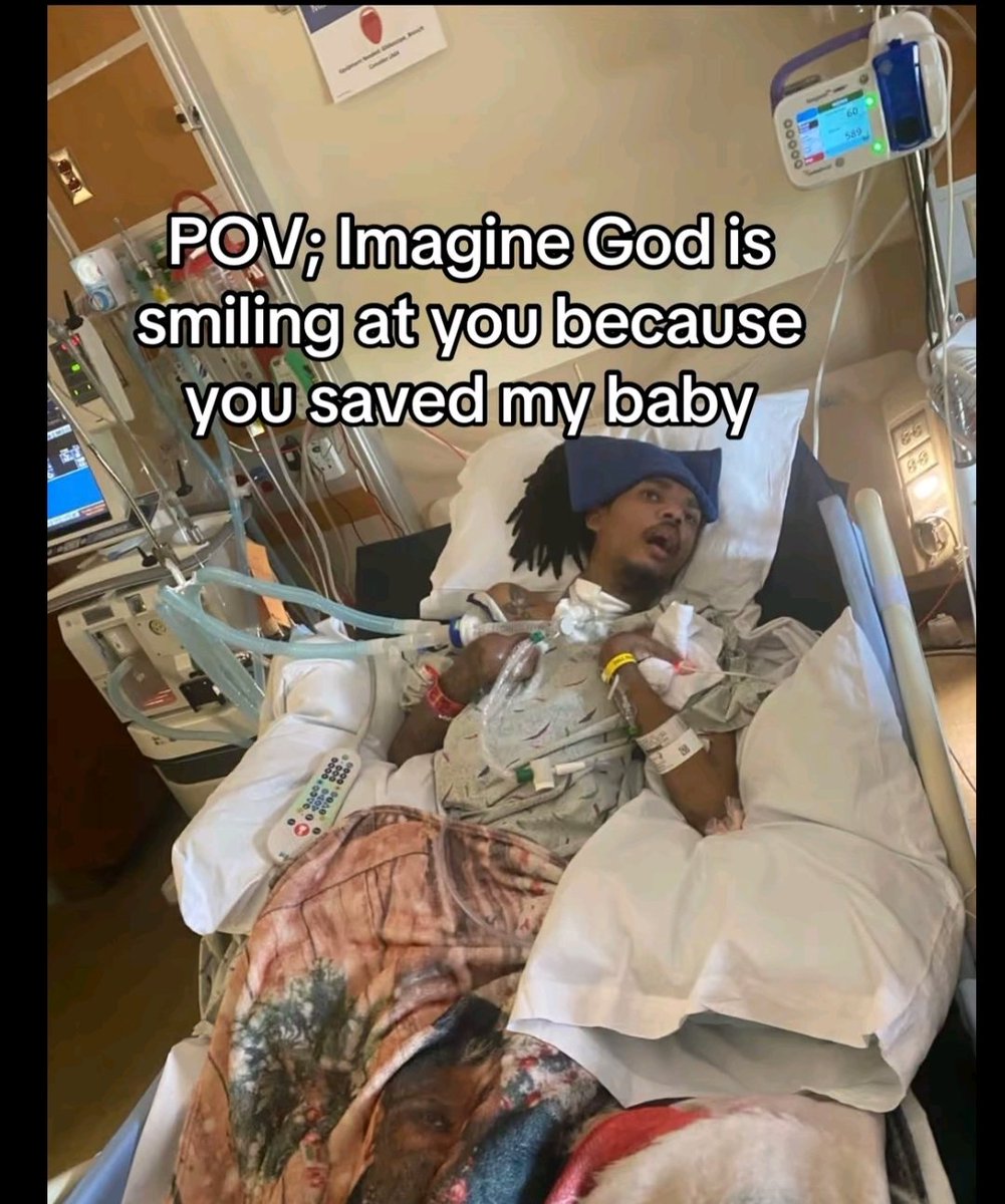 kellyAmorolz's tweet photo. Prayers please 🙏 https://t.co/W3ffVmCjWR