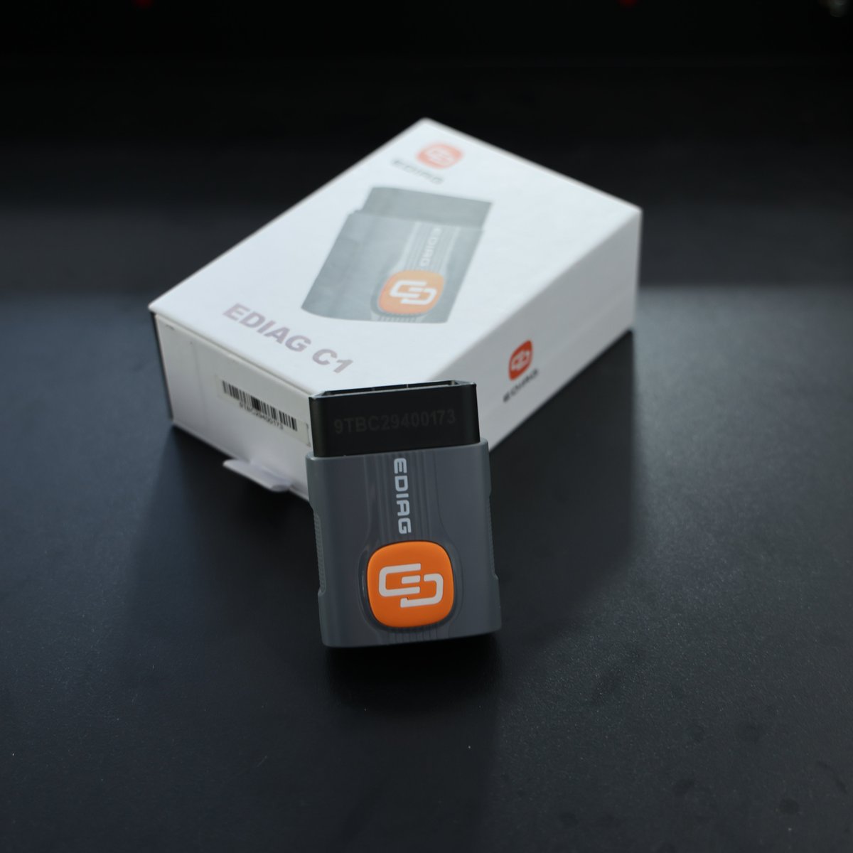 ediagtech's tweet photo. The EDIAG C1 Pro scanner features a compact design 🛠️
This #cardiagnostic tool reads vehicle fault codes efficiently.
It easily connects to the standard OBD2 port of your car.
A reliable device for regular vehicle status monitoring 🚗
#EDIAG #CarScanner #MechanicTools https://t.co/kJFHnYbQSQ