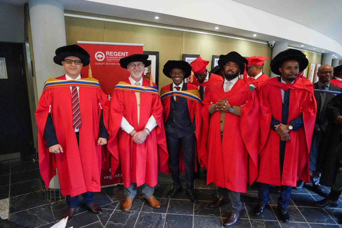 REGENT_BSchool's tweet photo. Leadership backed by research. Knowledge built for impact. 🎓

Today, we proudly celebrate our DBA graduates.

#RBSGrad2026 #TeachingDifferently #DBA #RegentBusinessSchool https://t.co/EavTOOffLI