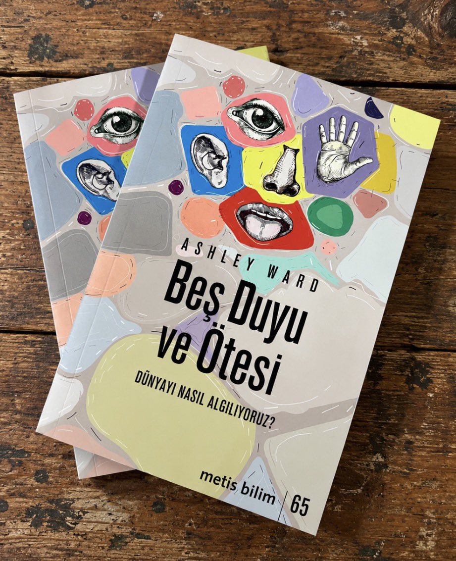 mhcbc_'s tweet photo. Duyular dünyasını anlamak için iyi bir kitap:

Beş Duyu ve Ötesi, Ashley Ward

@Metiskitap https://t.co/aJVYY0SBRw