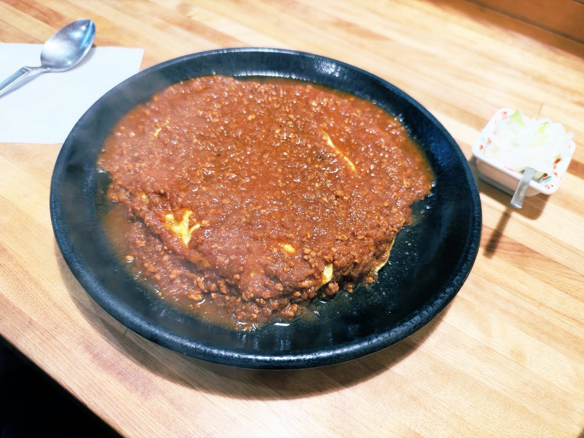 u_king59's tweet photo. かれんど
美味しすぎてキーマオム食べたあとに
カレーうどん注文するか悩んだ
明日も食べたい
でも遠くない、また次の機会に https://t.co/BJee6v6omC