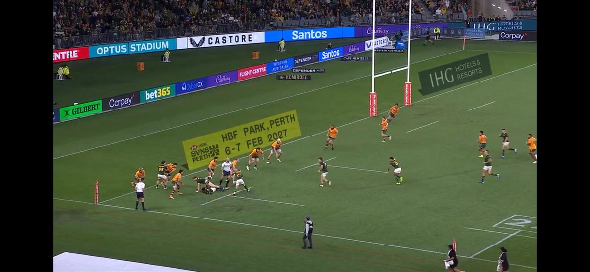 Bkhuu0's tweet photo. @grapgatza @StanSportRugby And just for good measure, you got a yellow card for a player who was on side…… https://t.co/qGLFQuy8ZD