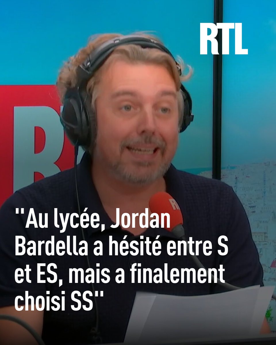 RTLFrance's tweet photo. 🤣 "Avec des élèves comme ça, on ne va pas remonter dans le classement Pisa", a lancé Alex Vizorek ➡️ https://t.co/XvihZnwXbP https://t.co/hE5IeNXLD5