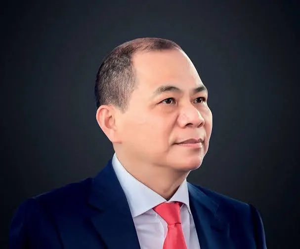LeninUGReal's tweet photo. Hệ thống Y tế Vinmec do tỷ phú Phạm Nhật Vượng sáng lập và thuộc Tập đoàn Vingroup hoạt động theo mô hình phi lợi nhuận, dành 100% lợi nhuận để tái đầu tư phát triển. 
Đây là một trong những Bệnh Viện Hàng đầu Việt Nam về cấp cứu và điều trị các ca bệnh khẩn cấp - đặc Biệt đột quỵ và tai biến