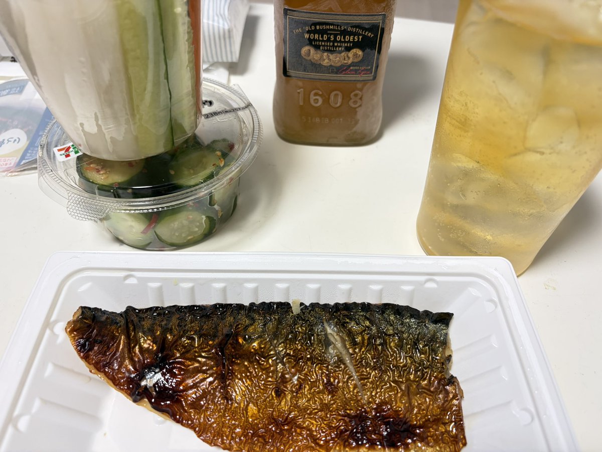 corela_agit's tweet photo. 酔っ払いたい人 https://t.co/0WlkEt1RHQ