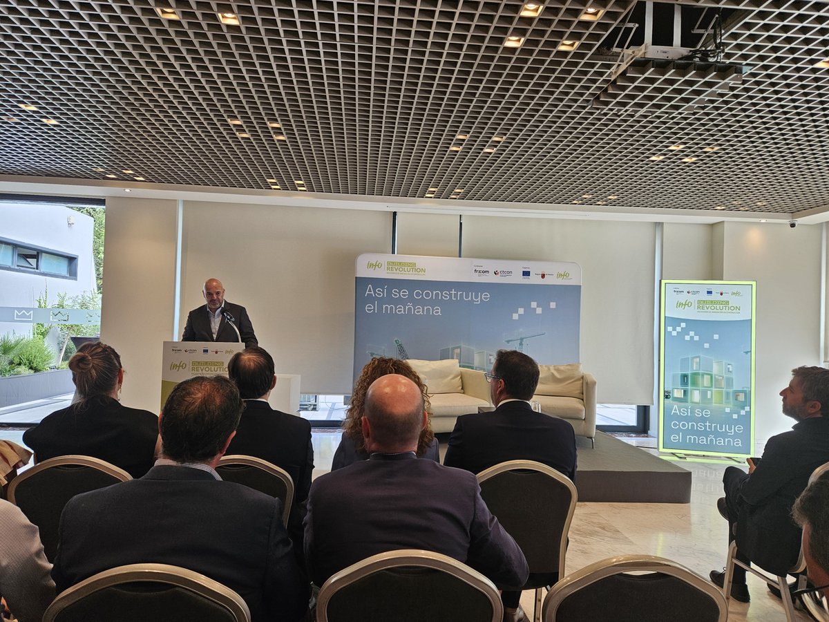 CTCON's tweet photo. La industrialización hoy es el eje central de Building Revolution con Patricia Martinez de Sacir, apertura a cargo de nuestro Presidente Juan Luis Porrùa. @FRECOMMURCIA @infoRMurcia https://t.co/OFRM26LMKy