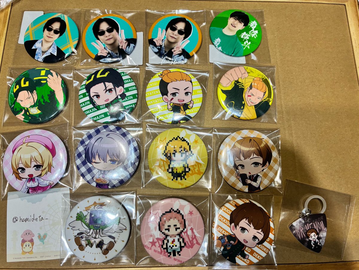 hamideta_'s tweet photo. ニート部　【交換】
KUS ニート部フェス

求）ツリー記載>異種　🕶️ 🔺　🍐

譲）画像1〜３

異種交換・比率違い○
郵送交換、都内手渡し
お気軽にお声掛けください🙌 https://t.co/At9l8Am3Kc