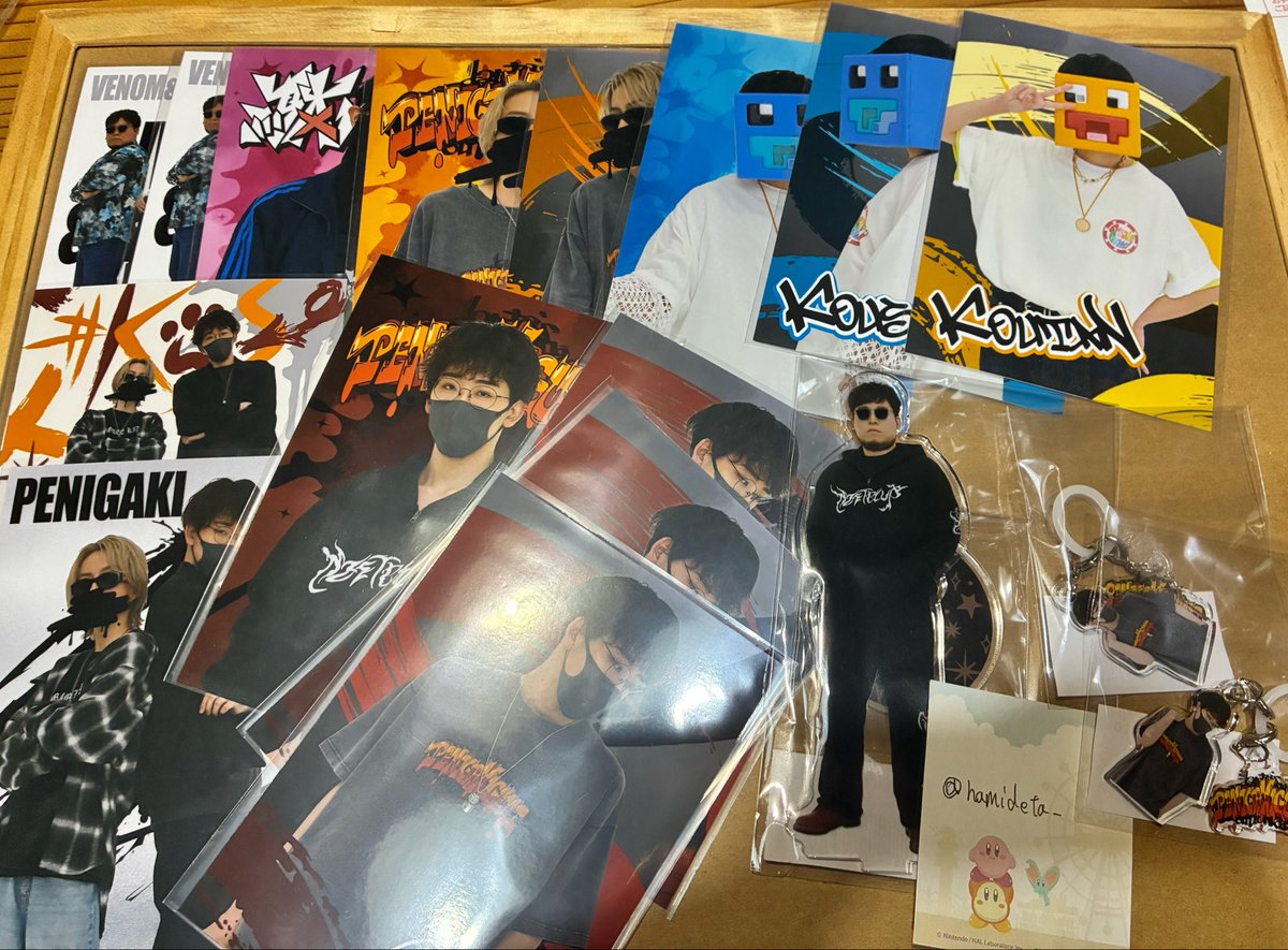 hamideta_'s tweet photo. ニート部　【交換】
KUS ニート部フェス

求）ツリー記載>異種　🕶️ 🔺　🍐

譲）画像1〜３

異種交換・比率違い○
郵送交換、都内手渡し
お気軽にお声掛けください🙌 https://t.co/At9l8Am3Kc