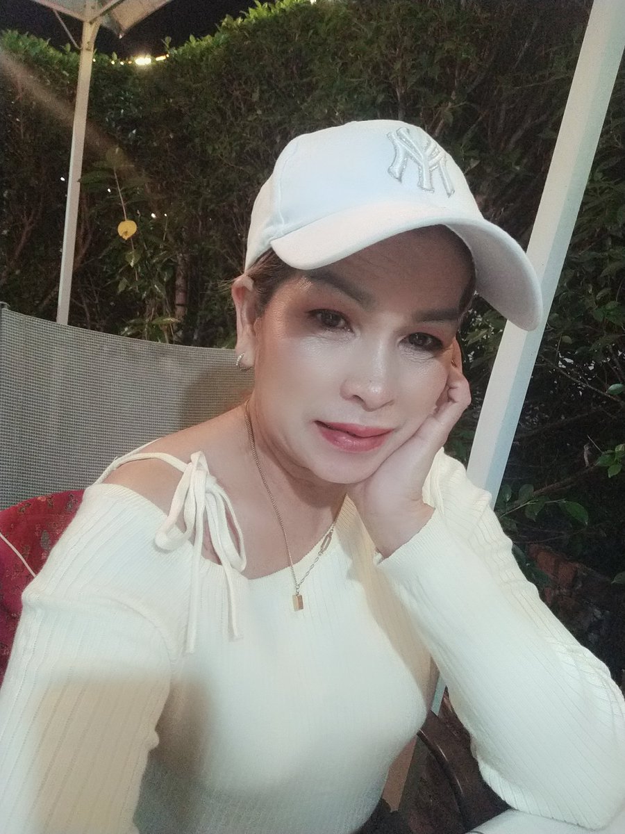 NapoleonMu0y's tweet photo. กลับมาแล้วนะคะสระบุรี
🐕เด็กจร้าป้ามาแล้ว
เหนื่อยๆไม่เมื่อยแวะมาผ่อนคลายกันค่ะ
#สระบุรี
สาวใหญ่อิสระ https://t.co/O3MAoBp8qZ