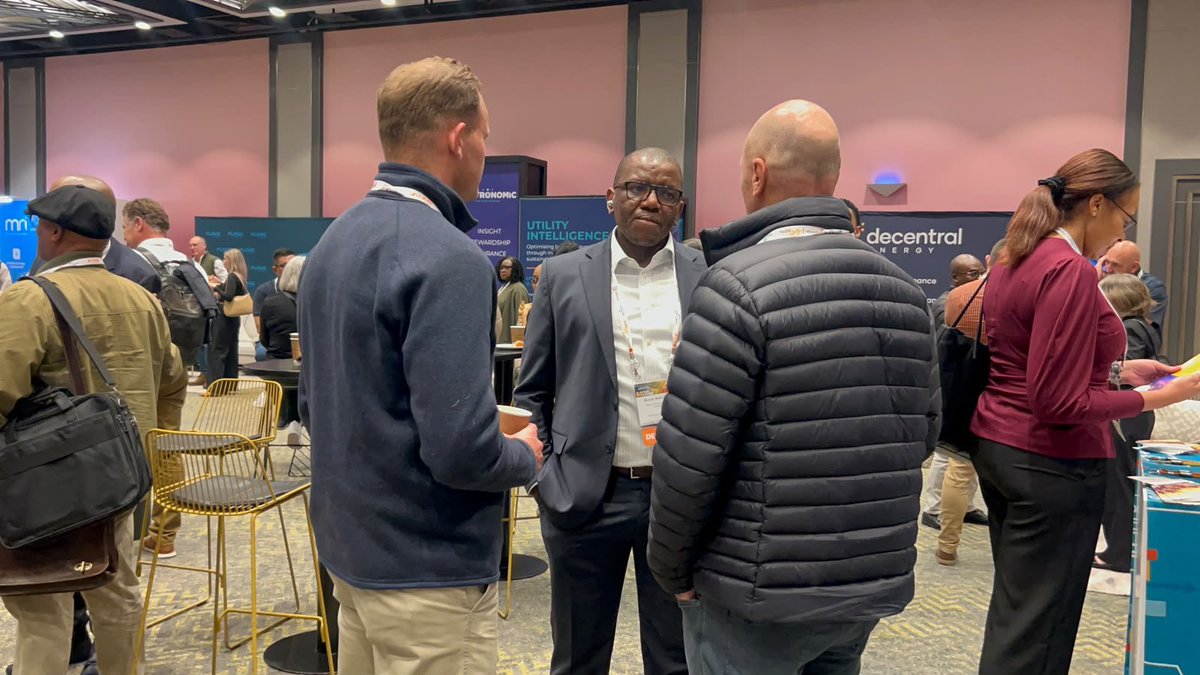 jhbproperty's tweet photo. Day 1 is in full swing, and the JPC exhibition stand is already buzzing with activity

Delegates are engaging with the JPC team, learning more about what we do and exploring the opportunities within the @CityofJoburgZA property portfolio.
#SAPOA2026 https://t.co/MjxstxSM0G
