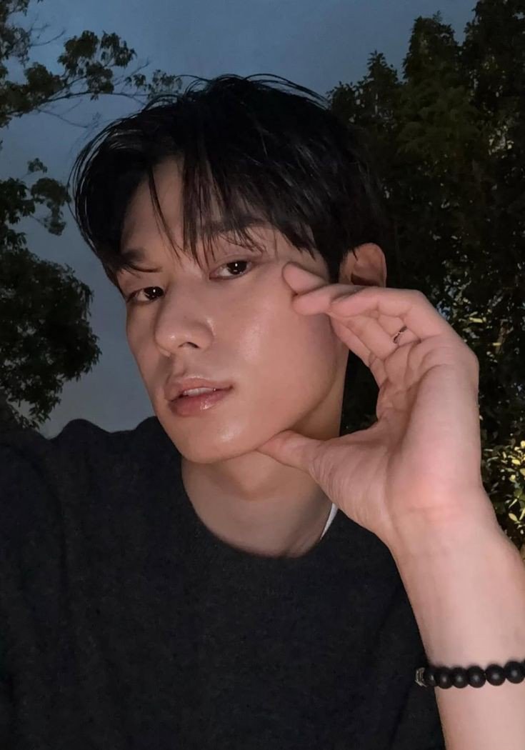 Chxiiao_'s tweet photo. ️️

 ️️
ᰔᩚ𖹭 ֶָ֢  Masih banyak hari dan waktu yang akan kita lalui bersama, jadi mari kita ukir hari hari bahagia berdua, termasuk mengukir tanda cinta di setiap kecupann 🫣❤️
 ️️

 ️️ https://t.co/3nKUy7LZXs