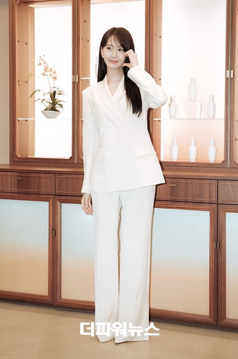 limyoonabase's tweet photo. Here are Yoona's recent looks for Sulwhasoo events. Which one do you pick? https://t.co/jrGvuOK0FO