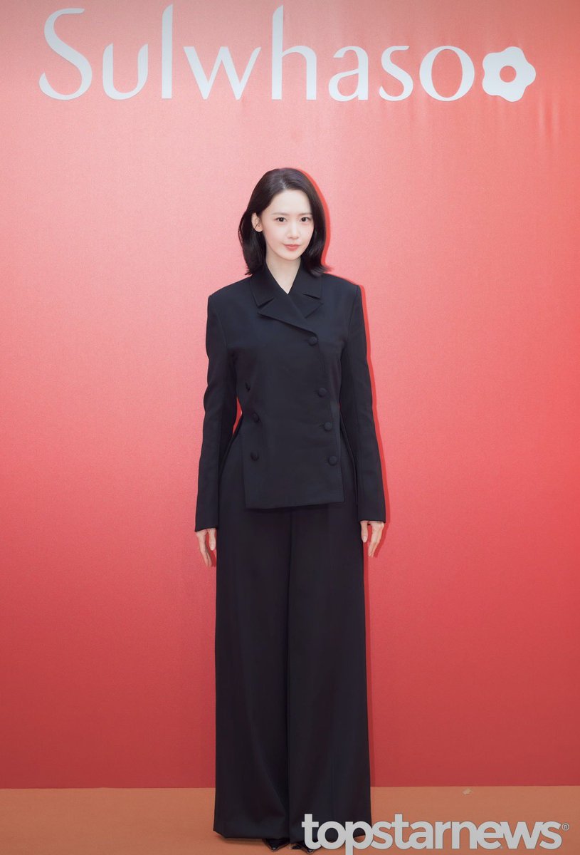 limyoonabase's tweet photo. Here are Yoona's recent looks for Sulwhasoo events. Which one do you pick? https://t.co/jrGvuOK0FO