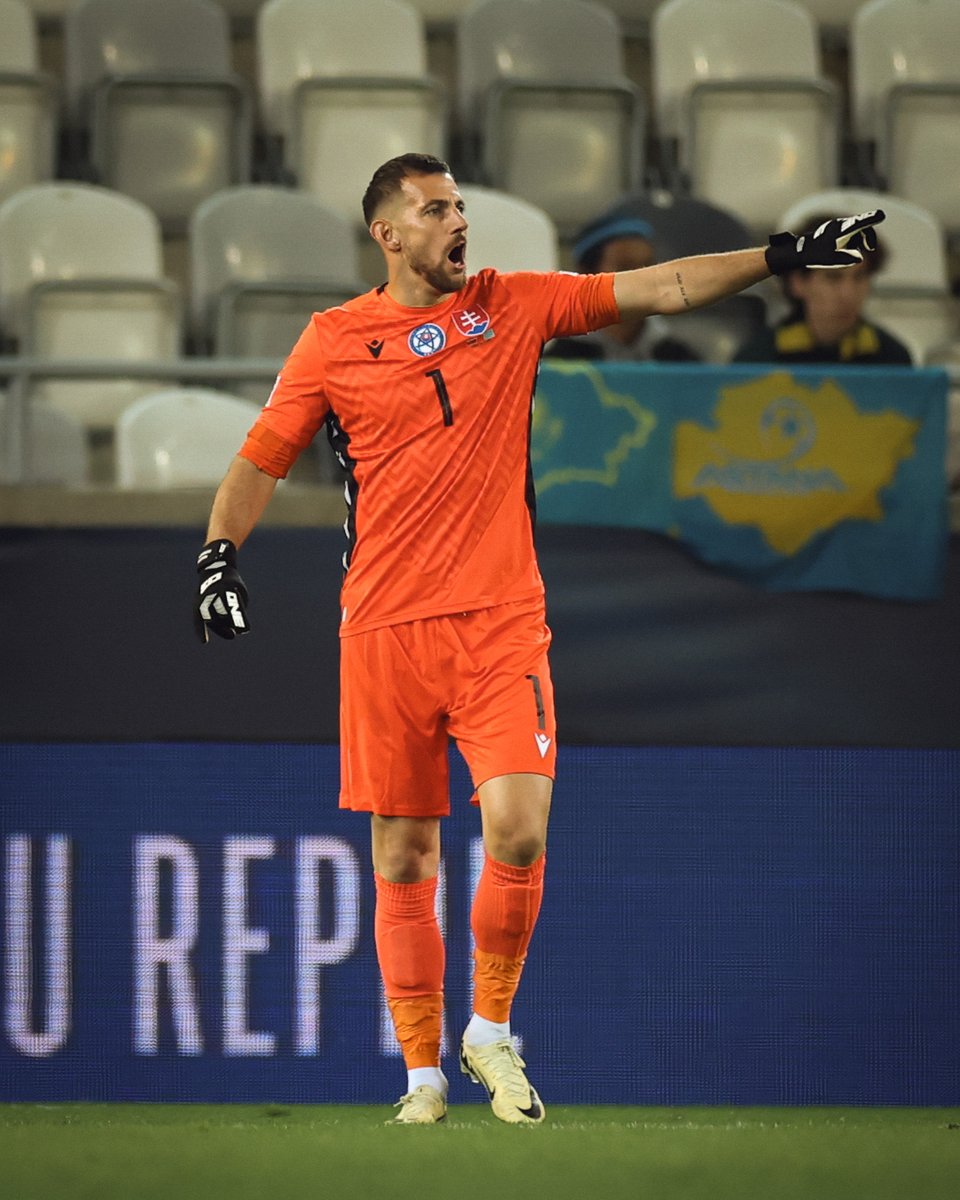 SpursOfficial's tweet photo. Martin Dubravka played 90 minutes as Slovakia made it two wins from two in their Nations League group 🇸🇰

🔗 https://t.co/7Cgu8vdx2i https://t.co/S5cS8T1ywJ