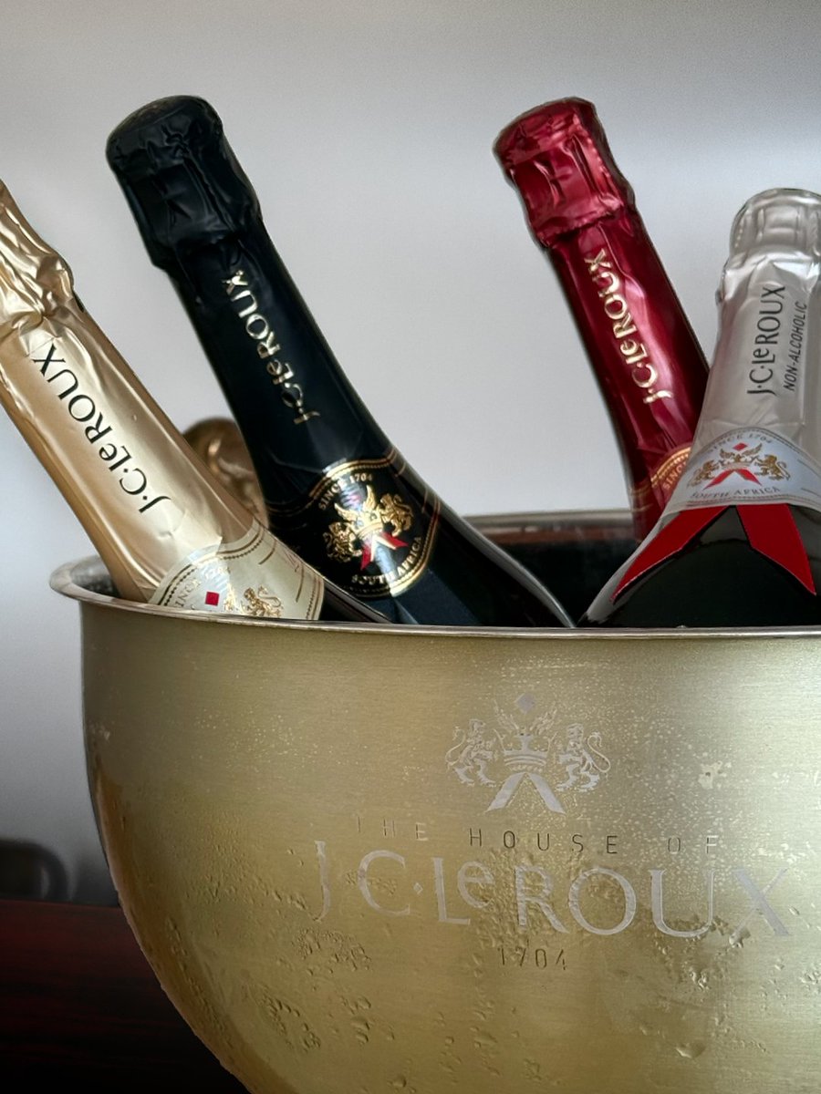 safashionweek's tweet photo. @houseofjcleroux brings the room together. SAFW AW27 brings the South African fashion ecosystem into one space. Multiple flavors, one shared stage.
20 to 25 October at Hyde Park Corner.
#SAFWAW27 #CollectionbyJCLeroux #JCLeRoux #ResponsibleFashion #SAFashionWeek https://t.co/yUtQbcA5gx