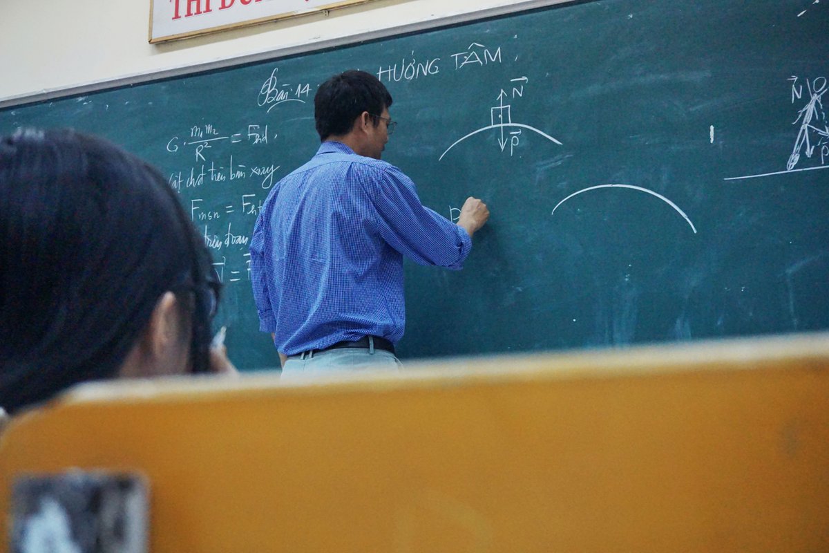 RealClearEd's tweet photo. Why Universities Resist Reform dlvr.​it/TVjPd0 https://t.co/ExCq7M4qTs