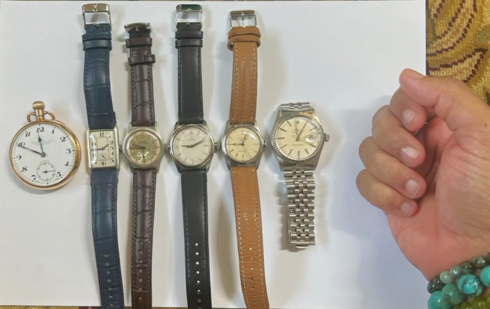 AuctionMirza570's tweet photo. Some of my vintage rolexes recently serviced .... Guess servicing cost... #Rolex #LinenDial #SpeedKing #PocketRocket #OysterRoyal #RolexPrinceExtraPrima https://t.co/YQ5IZqpiQP