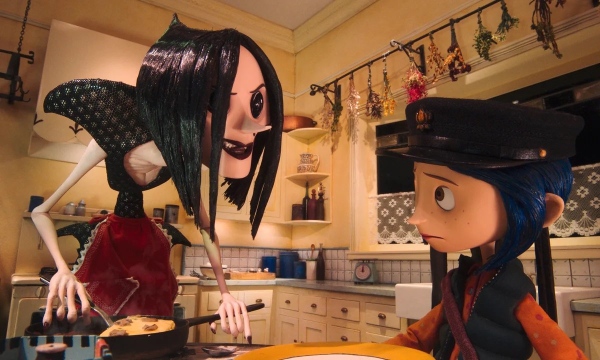 aljoumaybe's tweet photo. متى ندخل اكتوبر عشان اعيد Coraline 🍂🍂🍂🍂 https://t.co/Qg3BqpnAOY