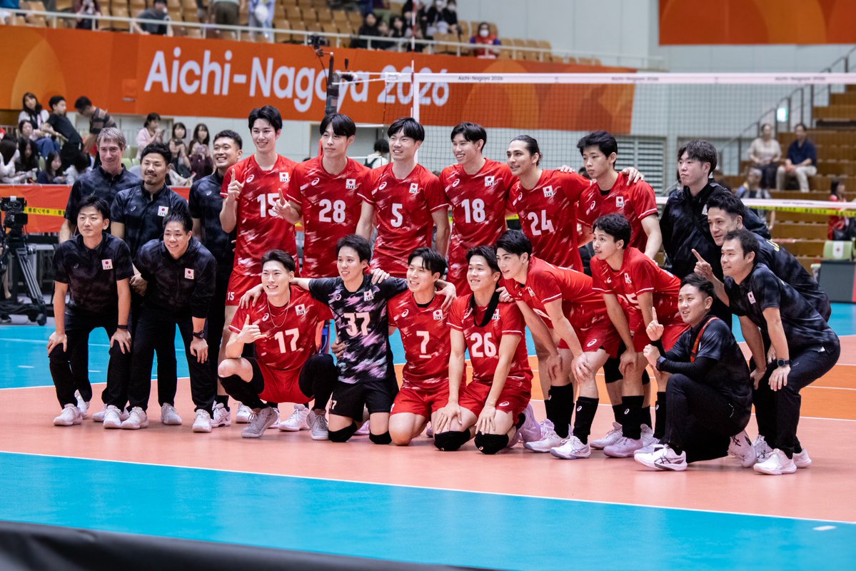98l5N's tweet photo. 2026.09.27（日）アジア競技大会 
🇯🇵vs🇺🇿 📍岡崎中央総合公園総合体育館

１勝目🎌♥️

#バレーボール男子日本代表 https://t.co/7ex3NETFtr