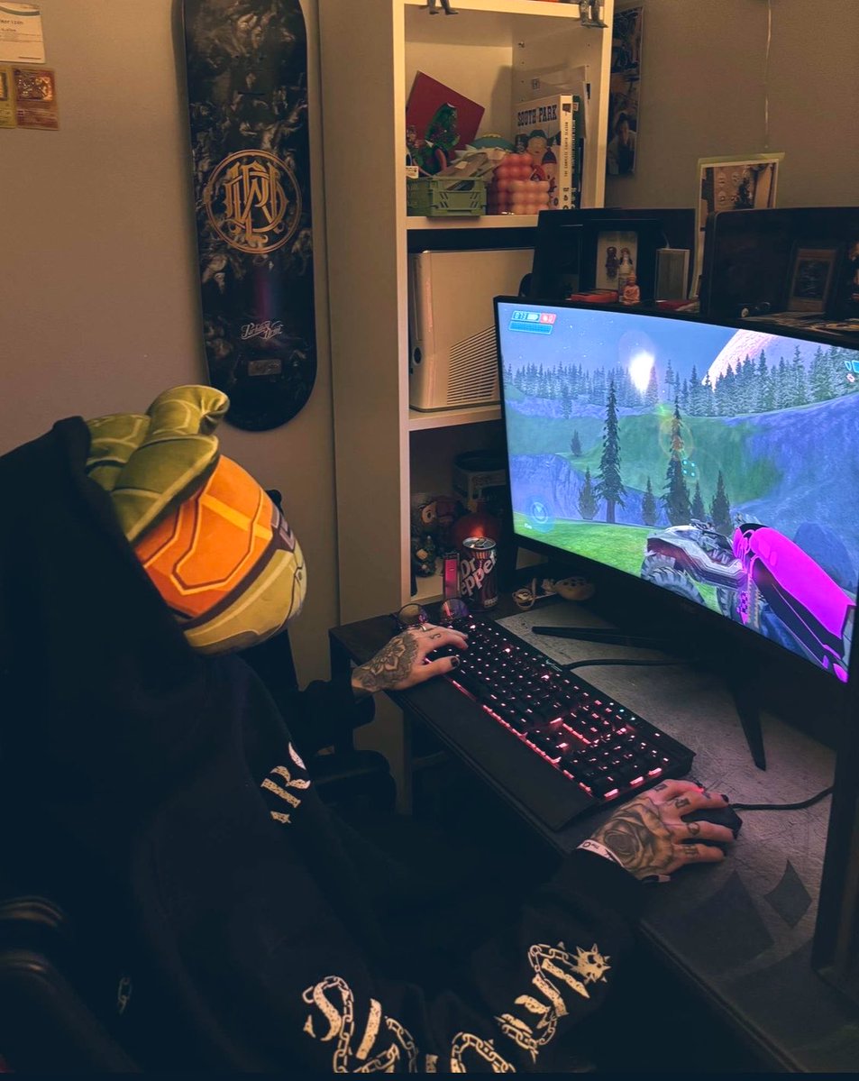 StinkyChiefs's tweet photo. #promotwt #moothunt
Looking for mutuals with similar interests! 😁

☆ World of Warcraft
☆ Halo (rip)
☆ South Park
☆ Heavy Music ( BMTH, Architects, Limp Bizkit)
☆ Goth Stuff

#WoWtwt #Halotwt #sptwt #bmthtwt #gothtwt #emotwt #metalcoretwt #worldofwarcraft #PC #metaltwt https://t.co/P7Q2otxF3A