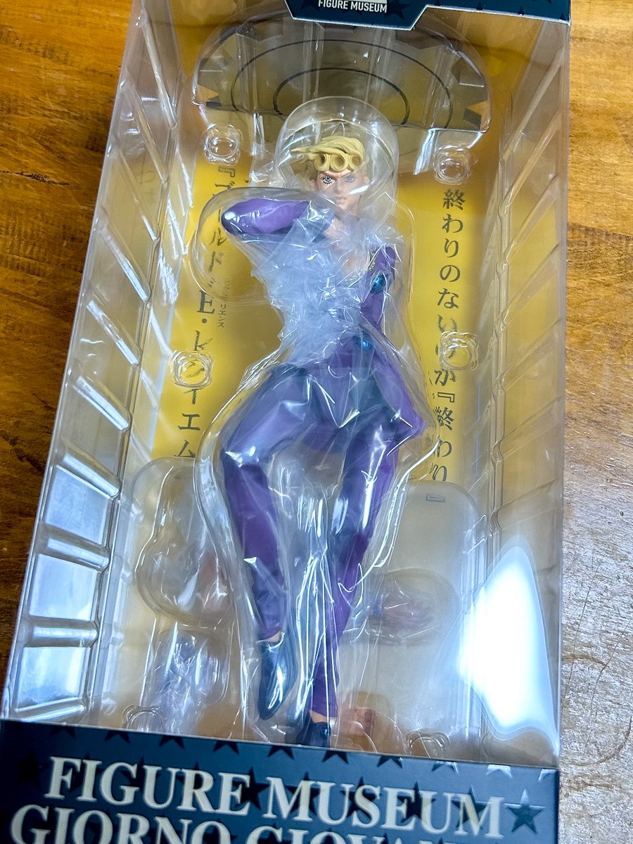ha_c_ca's tweet photo. お仕事で原型製作に携わった千値練様FIGUREMUSEUM ジョルノの商品サンプルをいただきました。有難うございます！ https://t.co/tSiay9KuoW