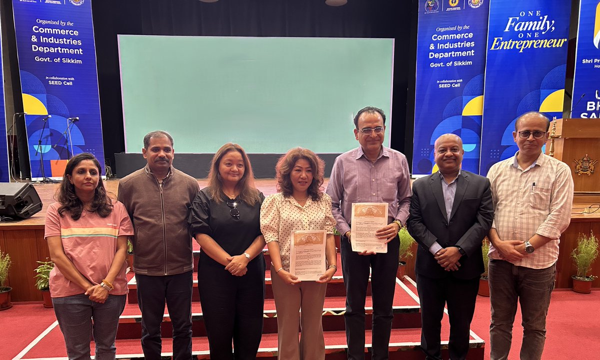 IIMCIP's tweet photo. #IIMCIP has partnered with the Commerce &amp; Industries Department, Government of Sikkim, as Lead Incubation Partner for the Sikkim Innovation Hub under Sikkim INSPIRES.

@DPIITGoI  @sikkimgovt https://t.co/Z59YKaJ4zu