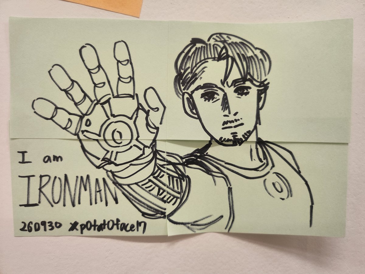 CheeseeBuggy's tweet photo. #IRONMAN https://t.co/Z5qi3BeEBs
