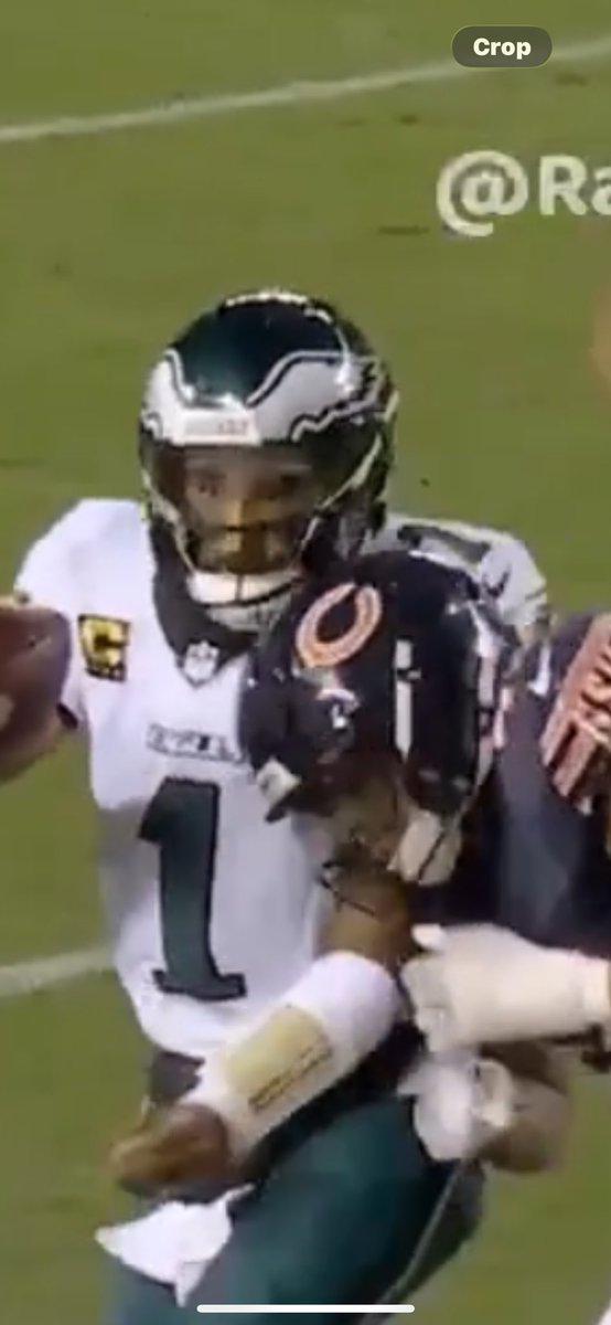 four4fourPHLY's tweet photo. @Kirsten_Tanis1 @paulwb1995 Do you just not actually watch the video? 

That’s crown of helmet to facemask. It’s even more obvious when it happens in real time. https://t.co/lpKTKgqpSn