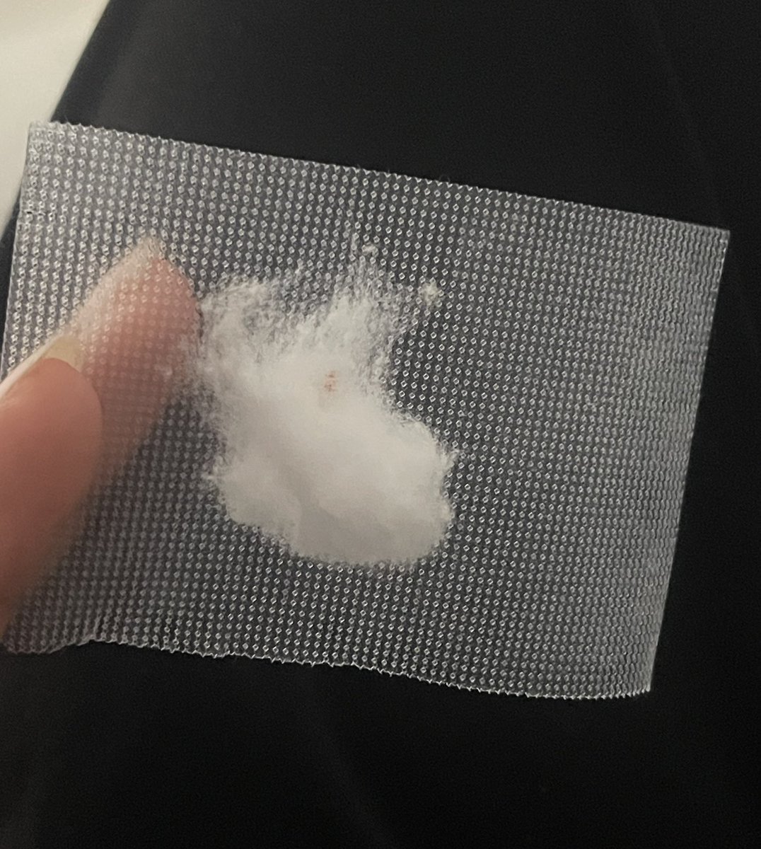 Evannnnnn____'s tweet photo. اخذنا لقاح الانفلونزا  الله ينفع به👍🏻
الصراحه اكثر تطعيمه مفيده لازم الكل ياخذها 💉 https://t.co/v6jOuEHeWC