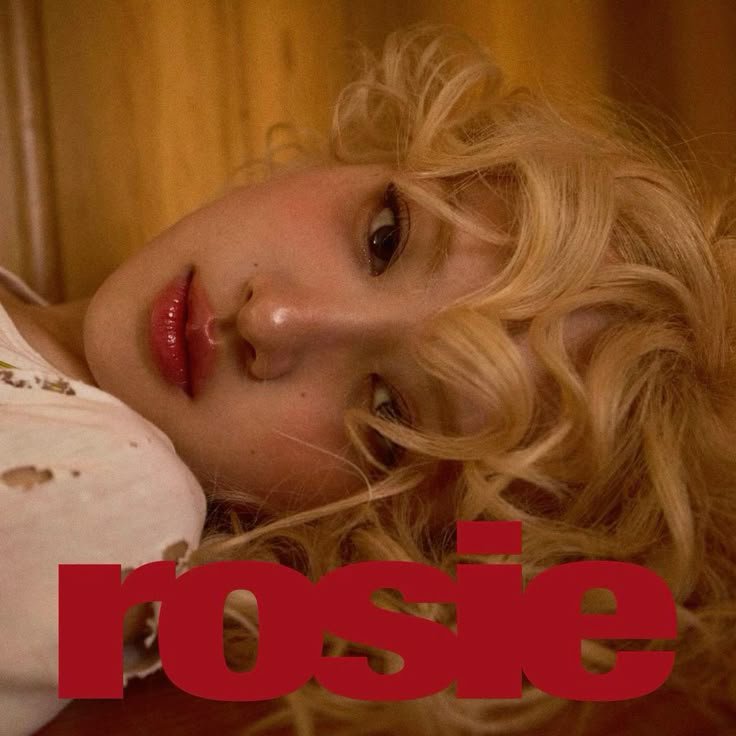 nadinerivera_'s tweet photo. ROSÉ's ‘rosie’ (4.276B) rises to #80 most-streamed album by a solo female artist of all time on Spotify, surpassing Taylor Swift's ‘Red’ (4.274B). https://t.co/qLIgfIrX3h