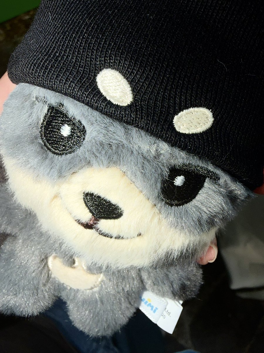 neukcore tweet picture
