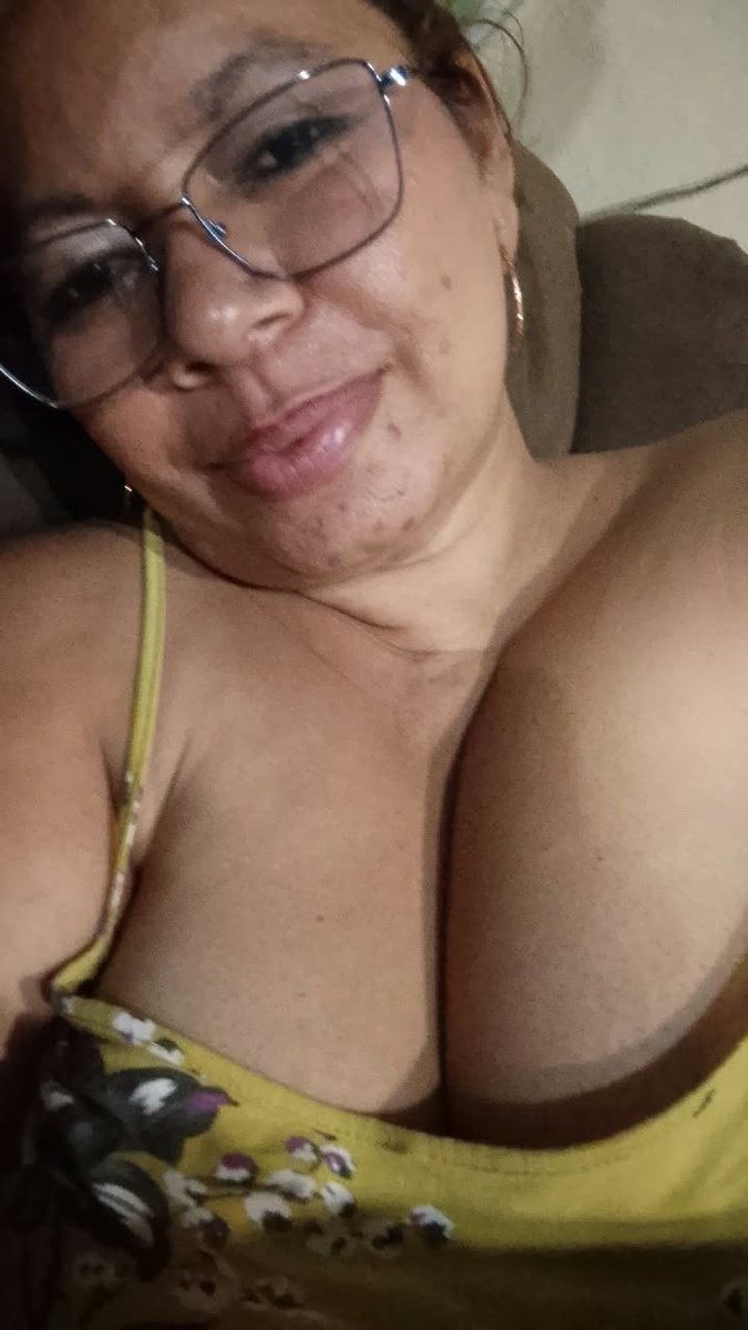 RealjuicyVids's tweet photo. Milf Honduran https://t.co/VghVAC1BKf
