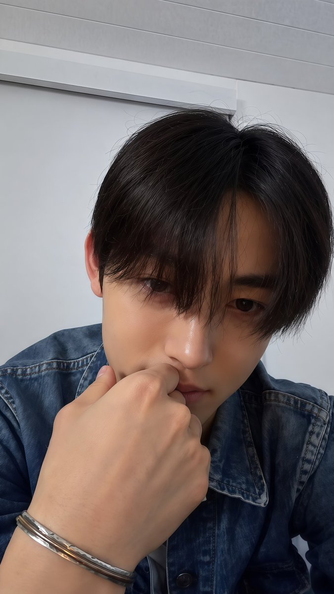 iHeartSeong's tweet photo. thank you for coming home seonghyeon 🥹 https://t.co/yQrlWdHVvG