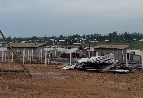 julienmh's tweet photo. The Ebola Transit centre in the now emptied Kigonze IDP camp burnt down last night. The staff are a committed team who provided important and excellent services. Deeply disappointing. We are following up with the authorities to ensure that all health facilities are protected. https://t.co/qf1d6Ees6a