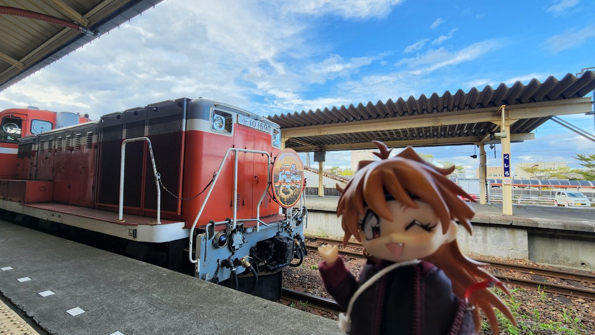 local_kokubu's tweet photo. リベンジ完了😁前回よりバージョンアップして夕陽ノロッコ号ラストランに乗ることができました🎵 https://t.co/l5w3nP18kU