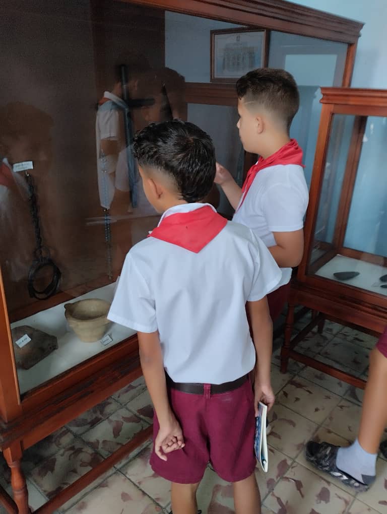 JatDpto's tweet photo. “El futuro de la identidad cultural #Jatibonico, se proyecta en la capacidad de las nuevas generaciones para reconocer, reinterpretar y preservar los símbolos de su comunidad.
#SanctiSpíritusEnMarcha https://t.co/E2691DL0kB