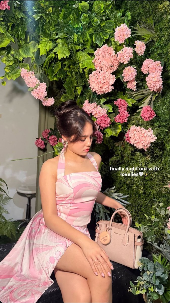 natilaaftrajia's tweet photo. [260930] fattnic igs update: 

#fattnic #fattahsyach #nicolerossi https://t.co/Do5duxTi0v