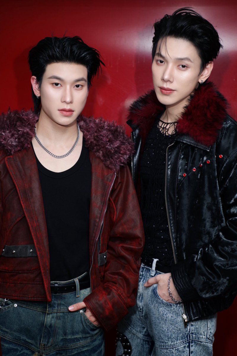 OPENLABEL_TH's tweet photo. SEE YAA 🖤❤️

 DAOUOFFROAD 9ENT 24th ANN
#ต้าห์อู๋ออฟโรดฉลอง24ปีที่ไนน์เอ็น https://t.co/1oZk7ucCfZ