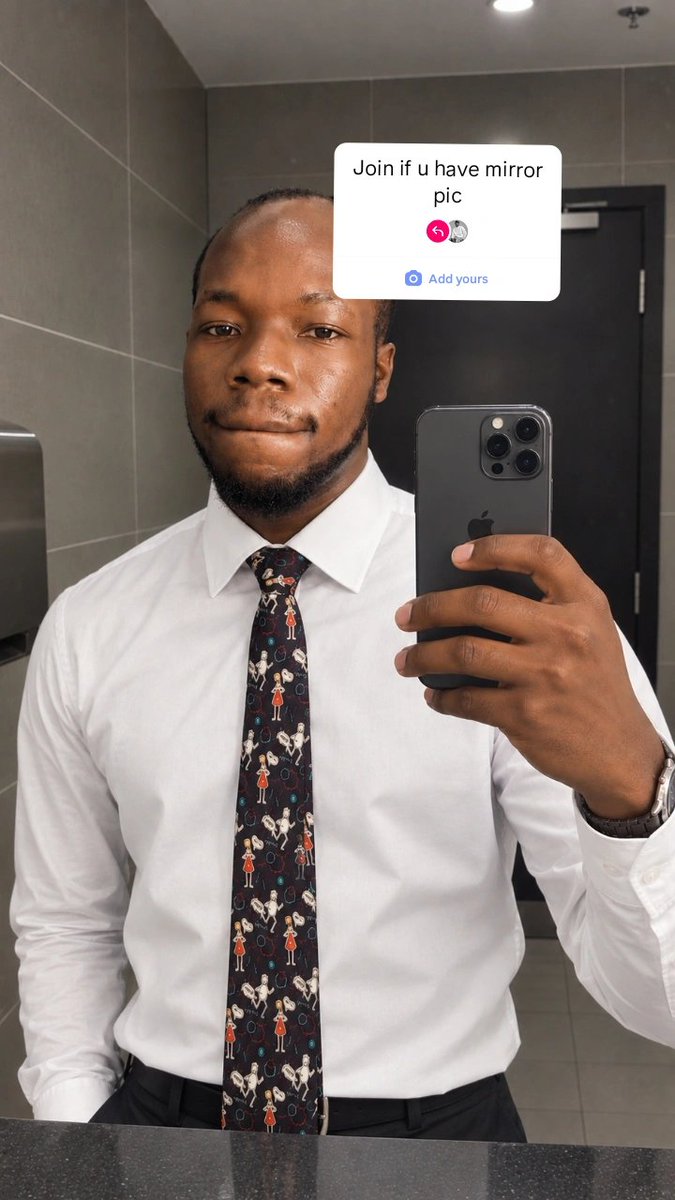 Ilerioluwakiye_'s tweet photo. Mirror dump: Join this thread if you have a mirror picture. Show me your best mirror picture. https://t.co/F6lVPVcLA6